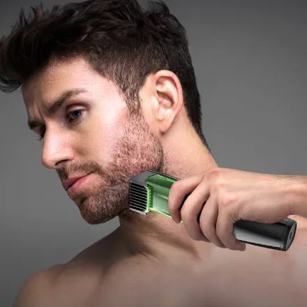 Se Couper les Cheveux Soi-Même : 10 Frustrations des Hommes et Solutions - BELKA PRO®
